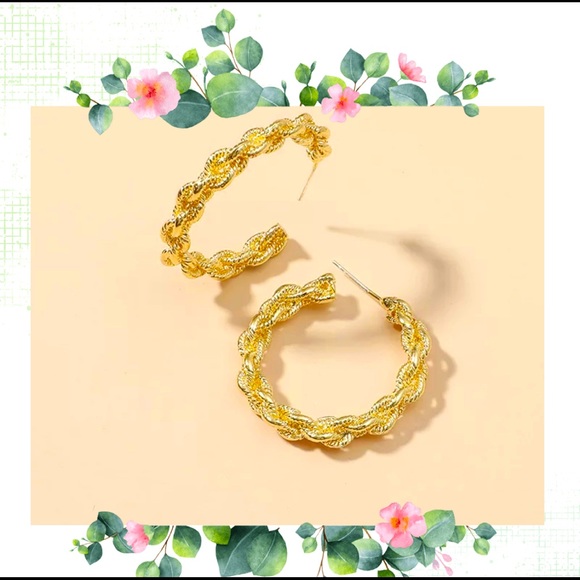 Jewelry - Rope style hoops earrings